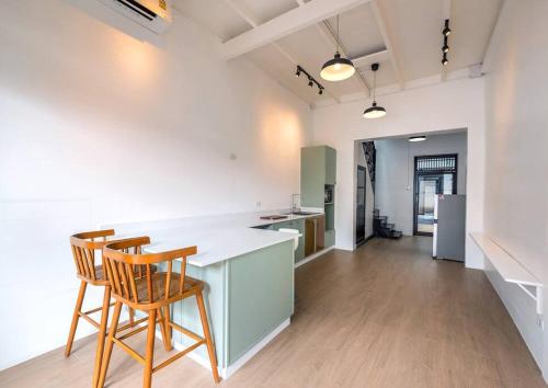 499 House Villa