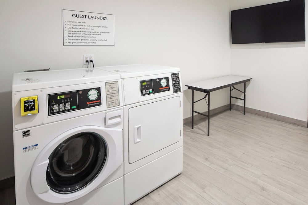 Fairfield Inn & Suites by Marriott Anaheim Los Alamitos - photo 37