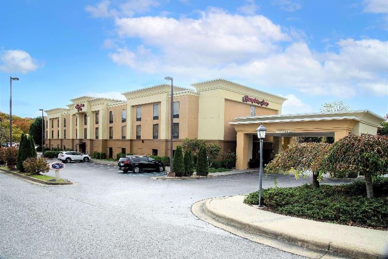 Hampton Inn Lewisburg - photo 7