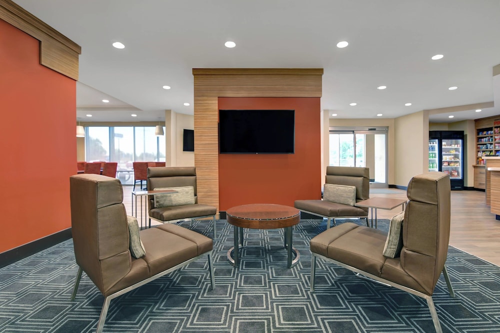 TownePlace Suites by Marriott Lima - photo 6