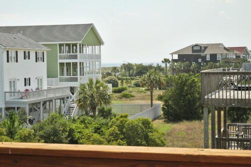 Heron Pointe by Oak Island Accommodations - photo 16