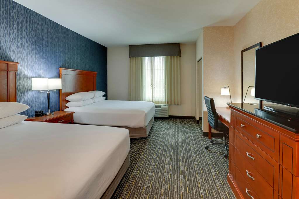 Drury Inn & Suites St. Louis Arnold - photo 24