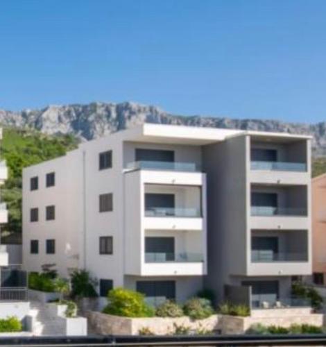 Premium Suites — 4-Star Luxury Hotel in Tucepi, Croatia