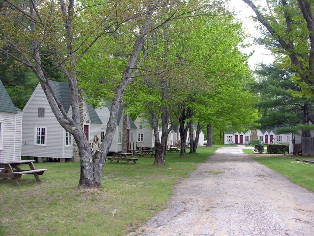 Gilcrest Cottages and Motels - photo 103