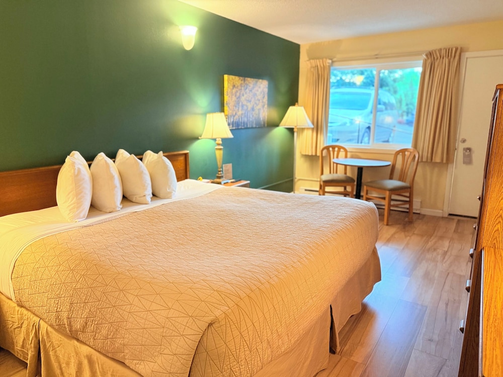 Timbers INN and Suites - photo 18