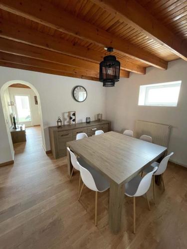 Le Clos Des Galets - last minute hotel in Unknown City