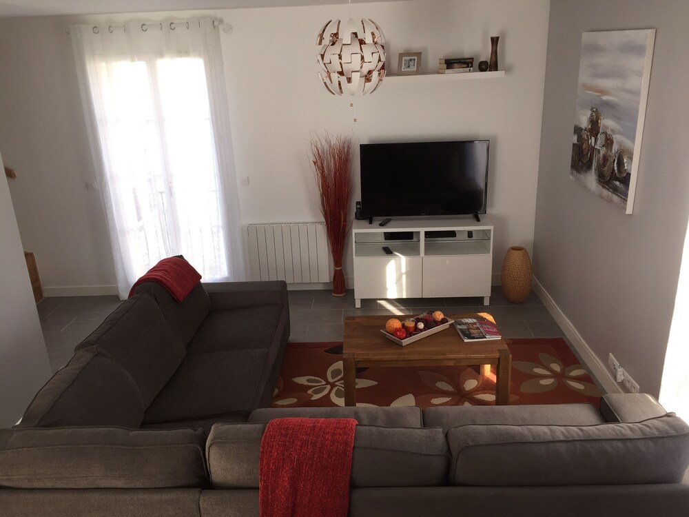 Koechi — hotel in Magny-Le-Hongre
