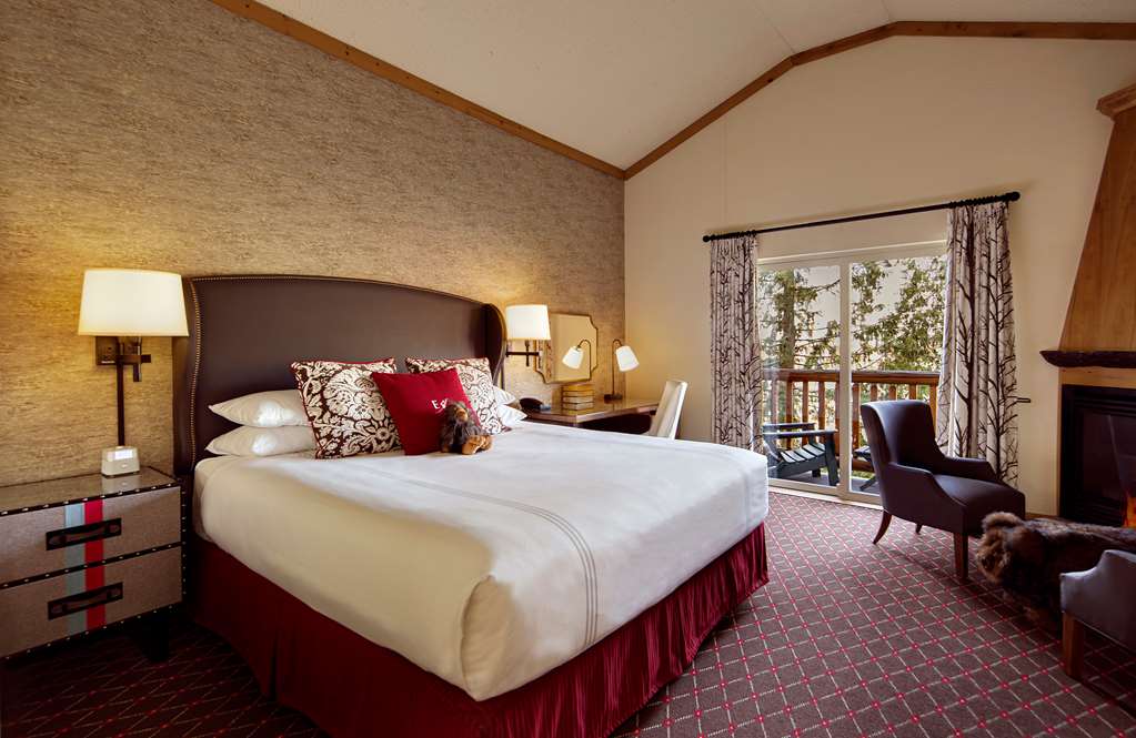 The Edgewater Hotel - photo 35