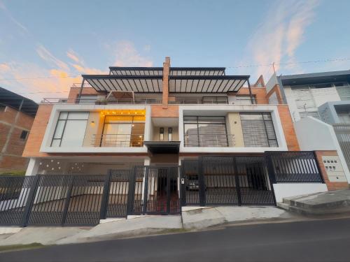 Amplio Departamento Familiar en Loja — 4-Star Luxury Hotel in Loja, Ecuador
