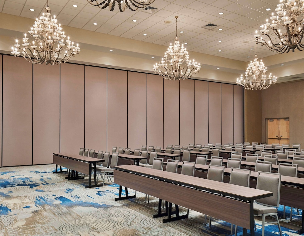 DoubleTree by Hilton Orlando Theme Park Resort - photo 64