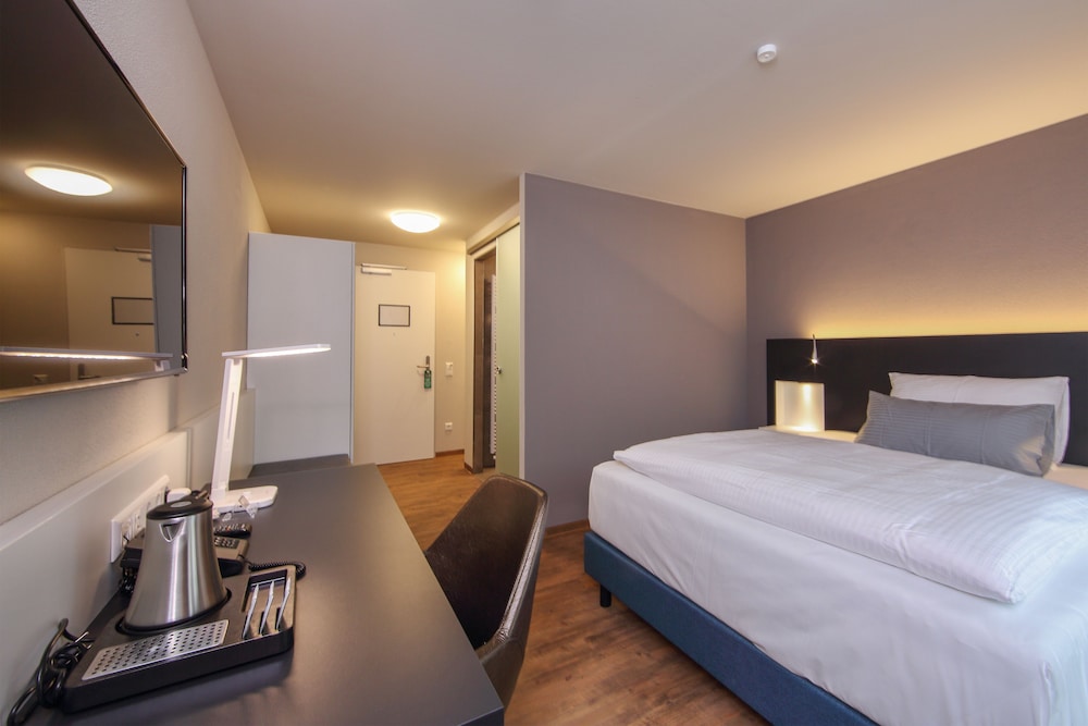 Design & Lifestyle Hotel Estilo — Aalen — photo 5
