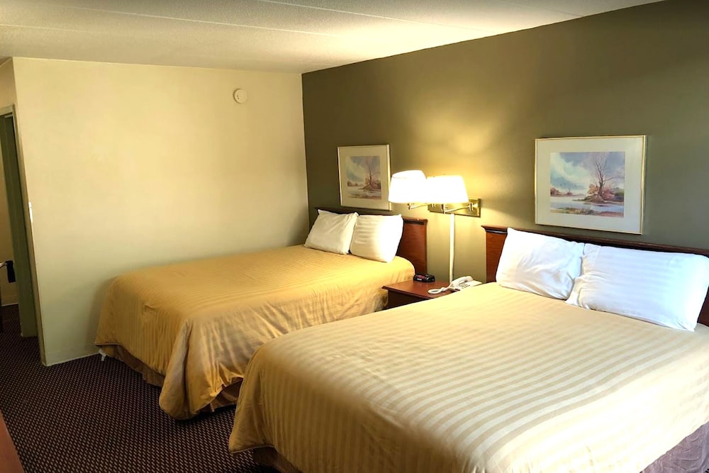 Norwood Inn and Suites Worthington - photo 10