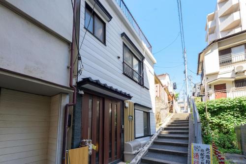 楽逸グループ 新宿御苑 112T - carbon neutral hotel in Tokyo