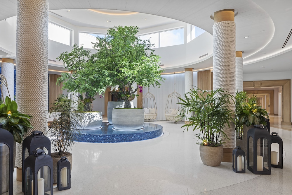 Opal Grand Oceanfront Resort & Spa - photo 4