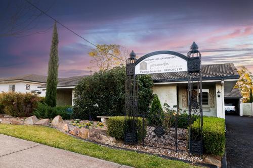 Toowoomba Hospital Apartments — 4-Star Luxury Hotel in Toowoomba, Australia