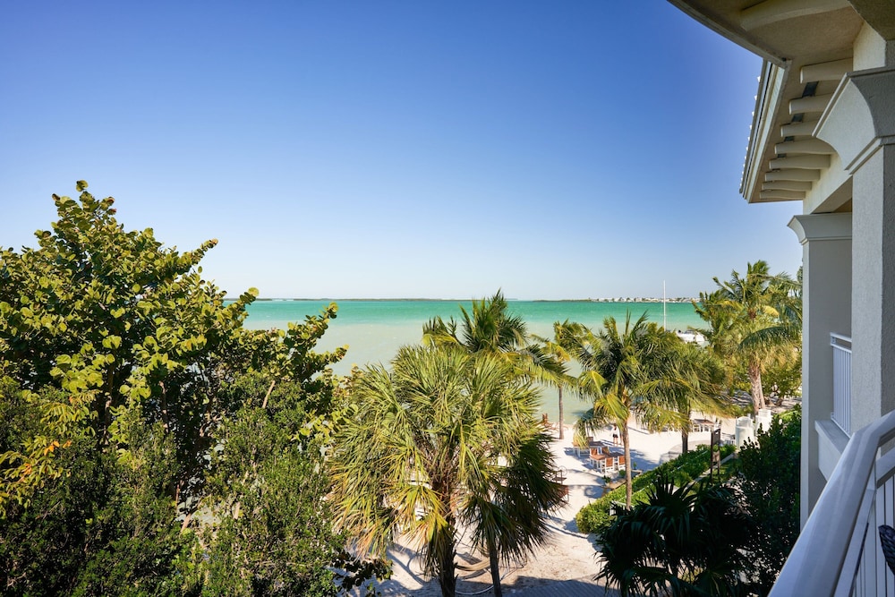 Playa Largo Resort & Spa Autograph Collection - photo 19