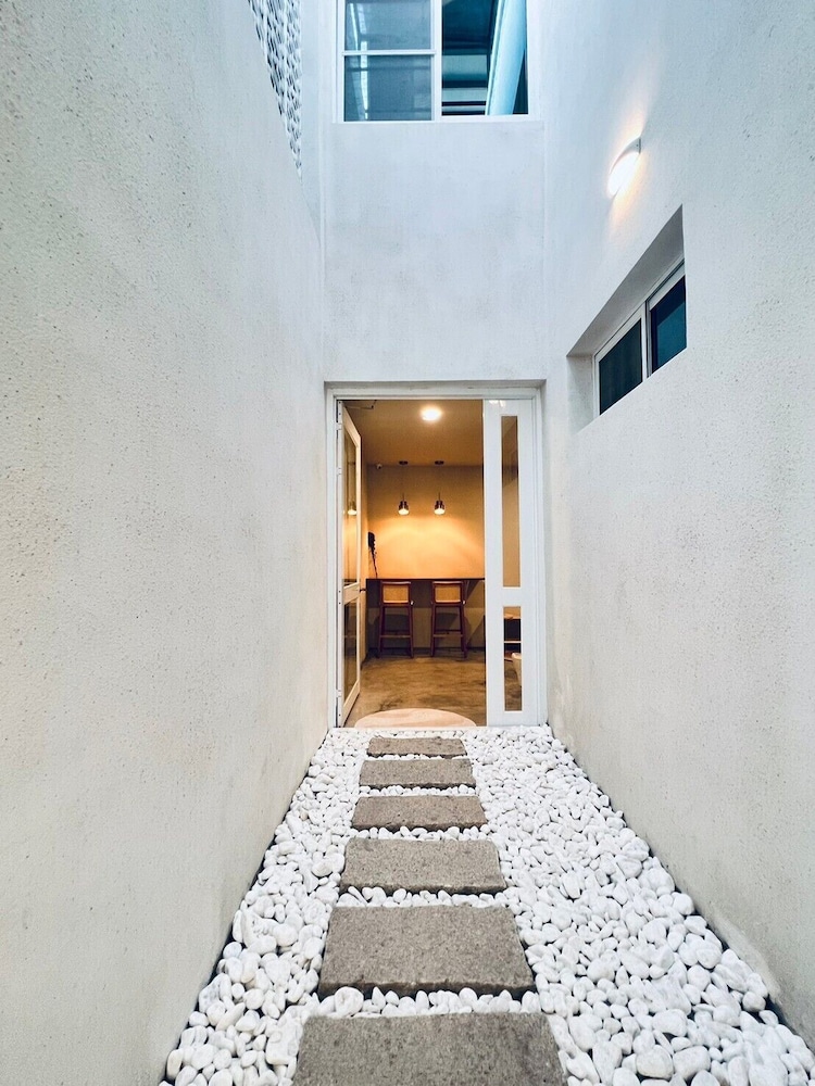 RiverChill Inn - carbon neutral hotel in Tainan