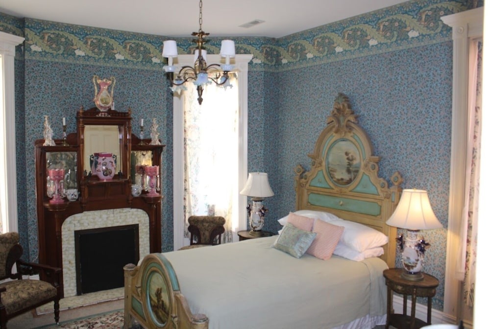Johnstone Mansion - photo 15