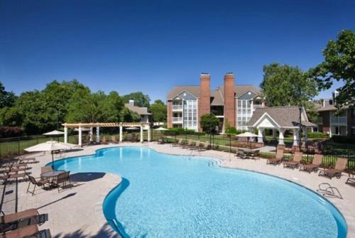 Wyndham 915 1BR Gem Perfect for Couple — 4-Star Luxury Hotel in Hampton, United States