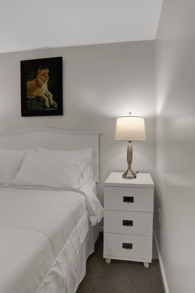 Halifax Inn - photo 8