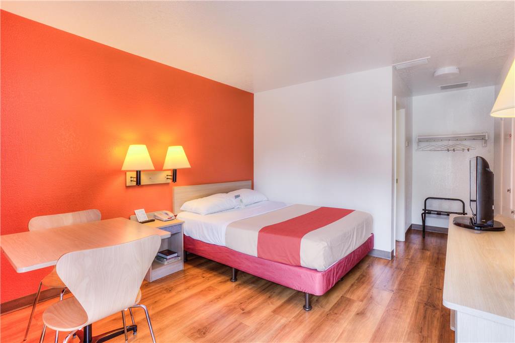 Motel 6 Tigard OR Portland South Lake Oswego - photo 4