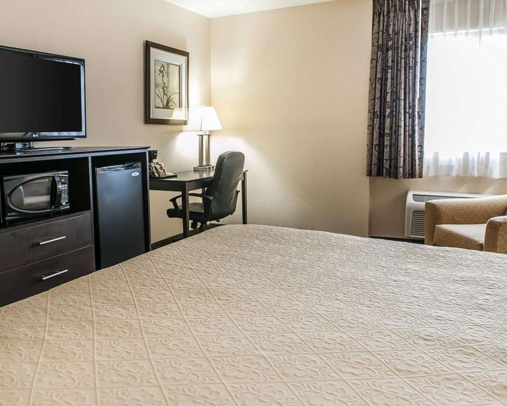 Quality Inn & Suites Mattoon Area - photo 7