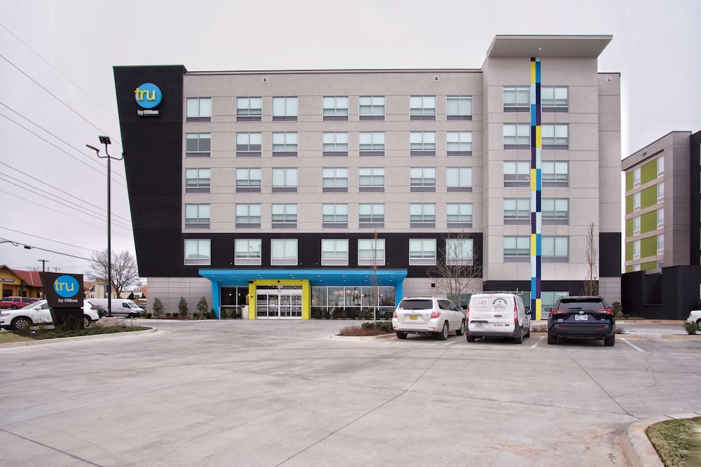 Tru by Hilton Oklahoma City NW Expressway - featured photo