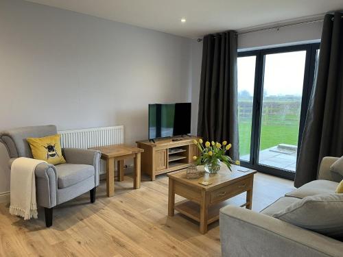 Genesis 1 Bed Cottage