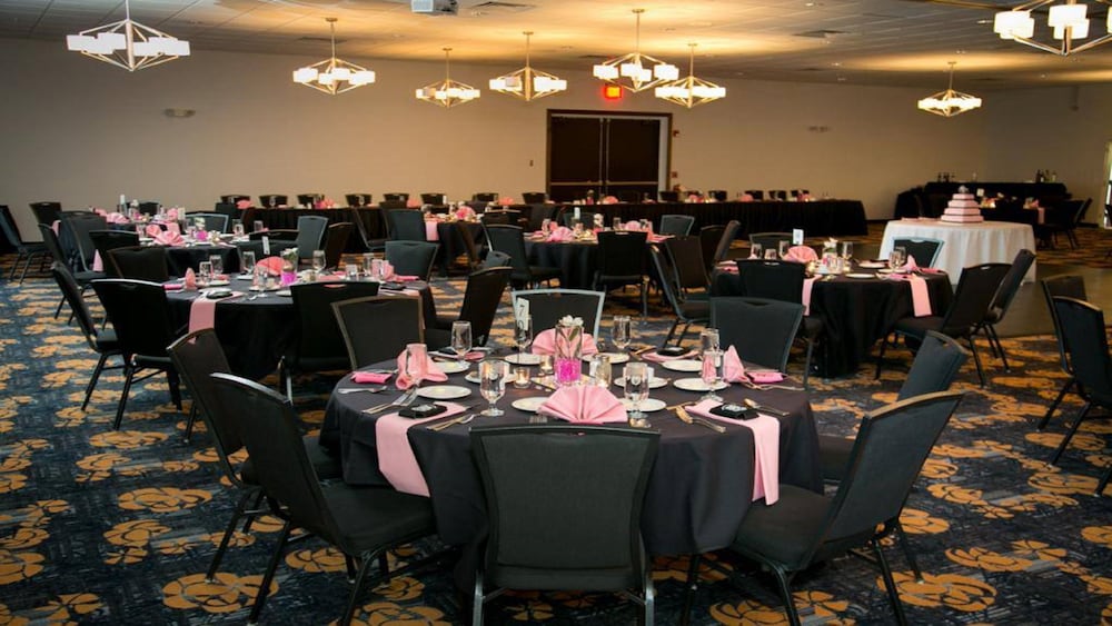 Holiday Inn Cleveland Northeast Mentor by IHG - photo 50