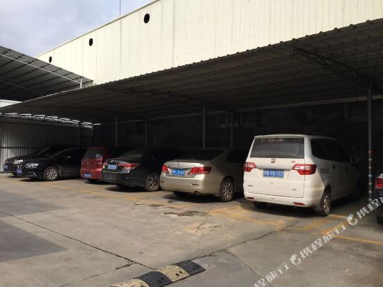 Manjun Holiday Hotel in Long'an, People's Republic of China