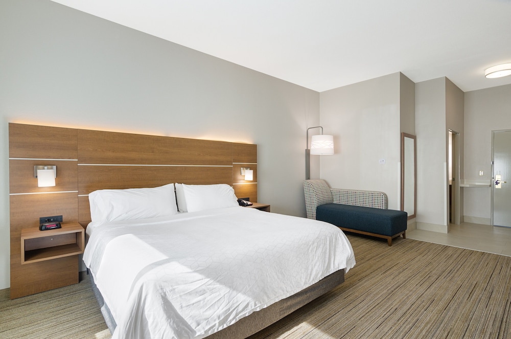 Holiday Inn Express Hotel & Suites Weston by IHG - photo 28
