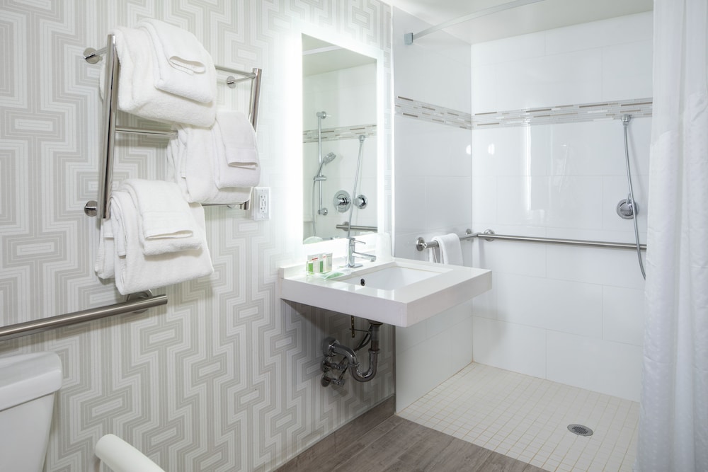 Holiday Inn Washington College Pk by IHG - photo 23