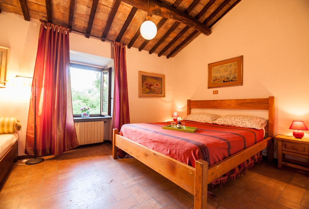 Il Molinaccio Al Rio Chiaro — hotel in Civitella D'agliano