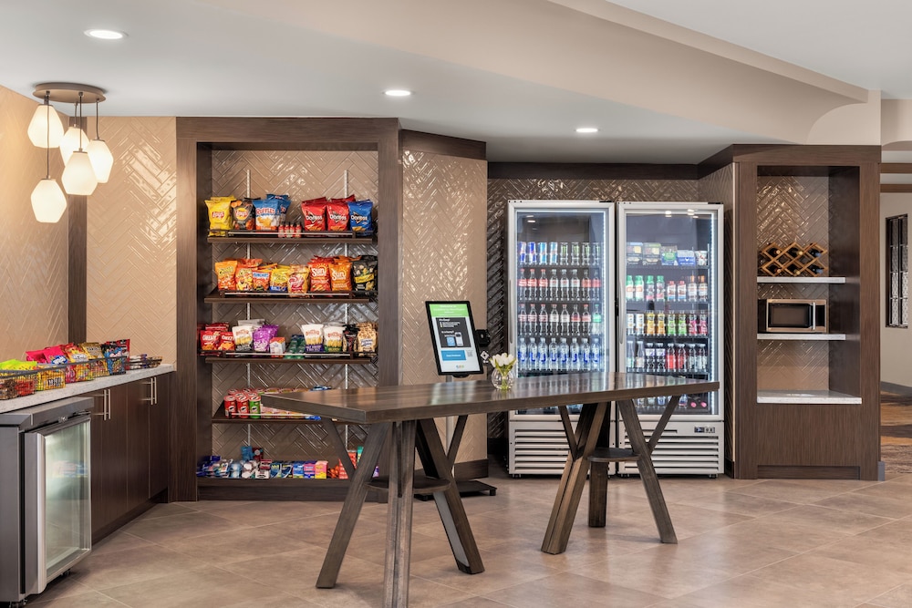 DoubleTree by Hilton Phoenix Midtown - photo 23