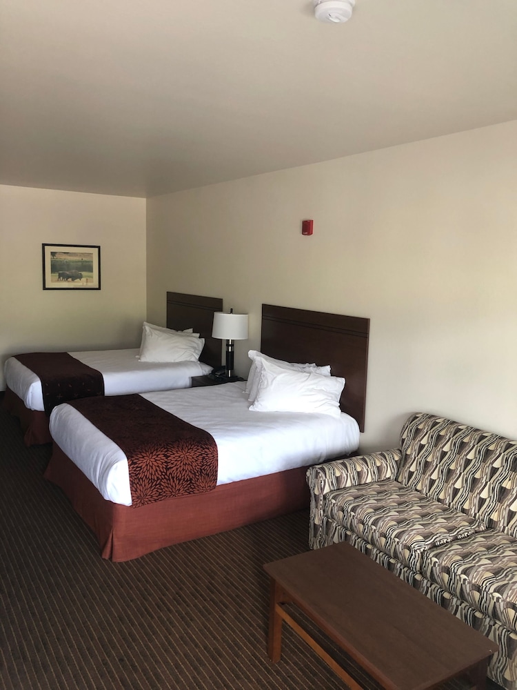 Yellowstone Big Rock Inn — hotel in Gardiner