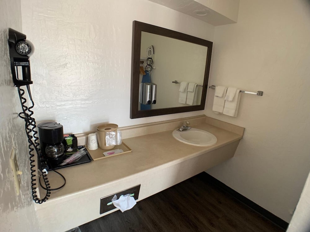 Brookings Inn Resort - photo 18