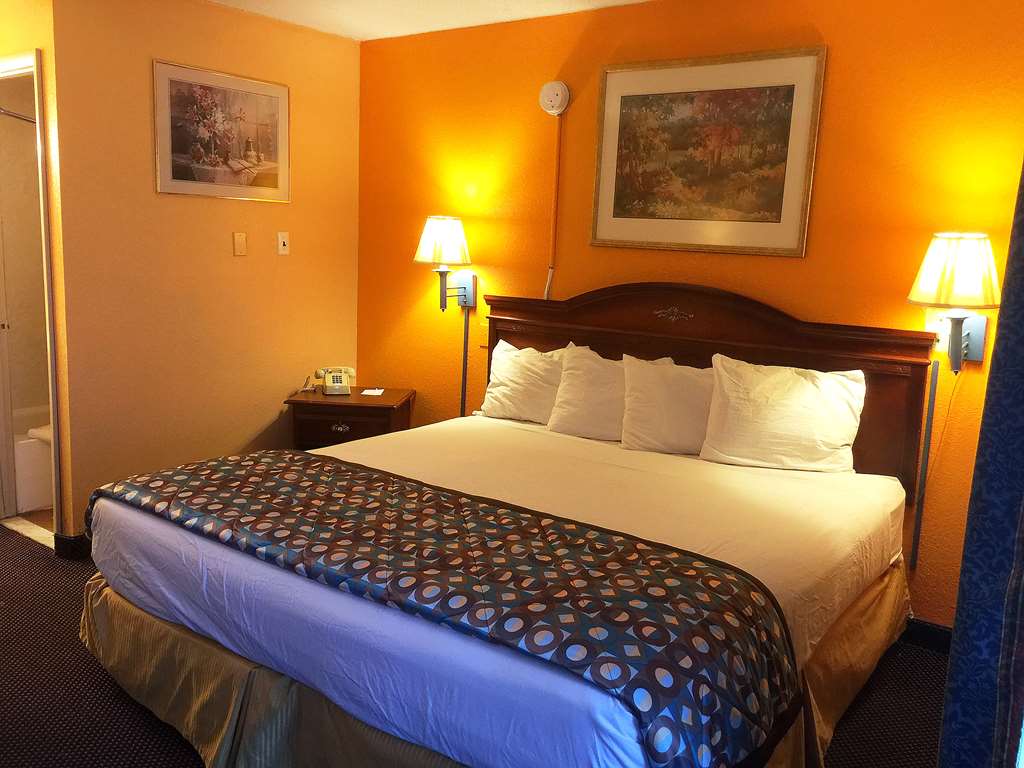 Americas Best Value Inn Pottstown - photo 6