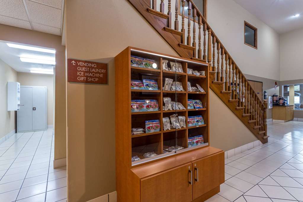 AmericInn by Wyndham Boscobel - photo 38