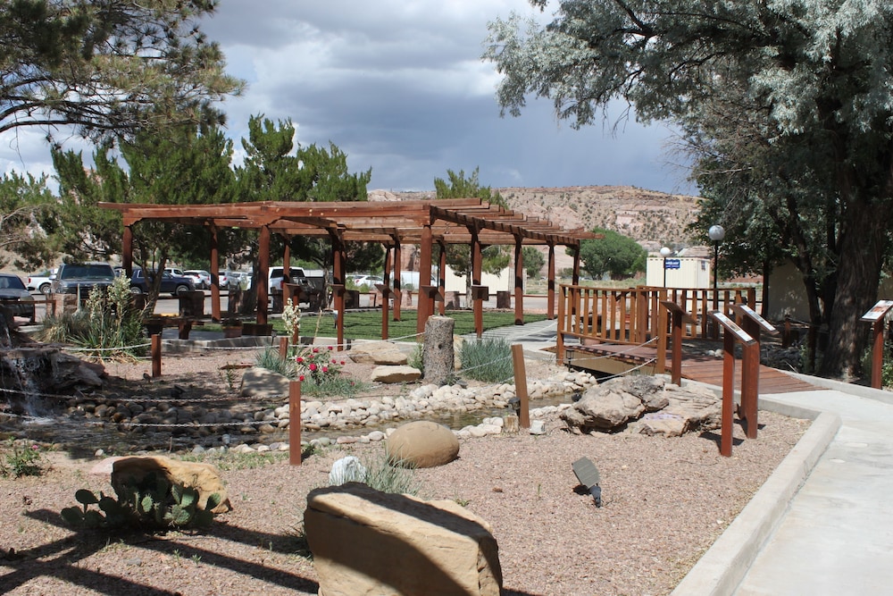 Navajo Nation Inn - photo 24