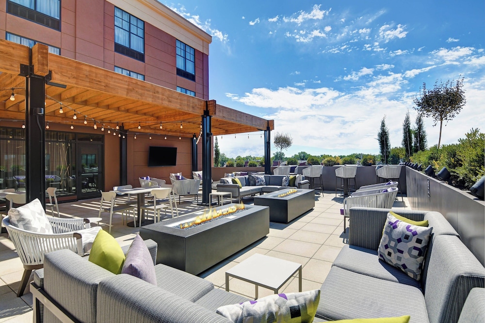 Courtyard by Marriott Manhattan Aggieville - photo 24