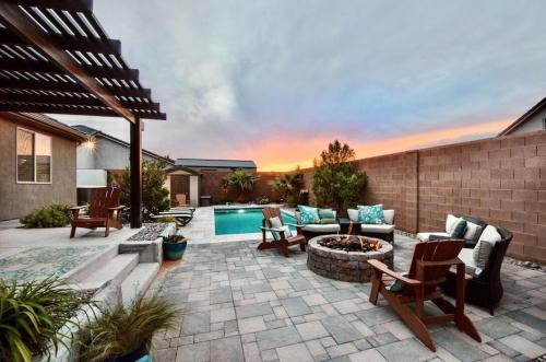 Sand Hollow 3334 BBQ Grill Private Splash Pad Hot tub and Pool in Hurricane, United States