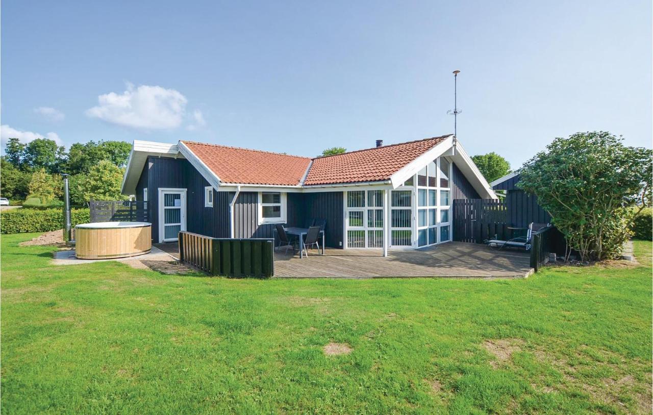 Holiday Home Rævebæk Sydals Denm — 5-Star Luxury Hotel in Skovby, Denmark