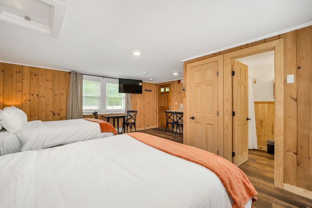 The Inn & More - photo 33