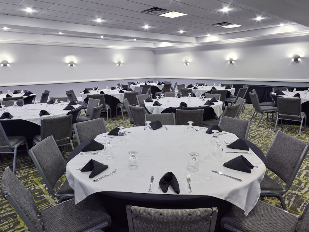 Holiday Inn Resort Daytona Beach Oceanfront by IHG - photo 39