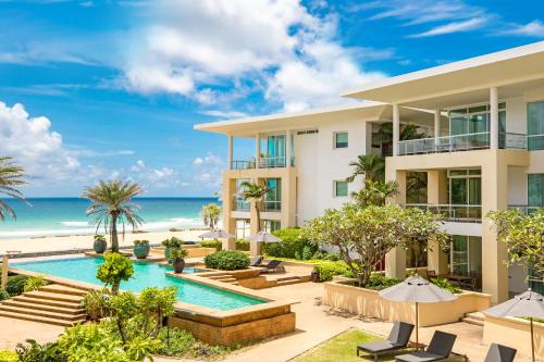 Happy Apartment on Karon Beach — 4-Star Luxury Hotel in Phuket, Thailand