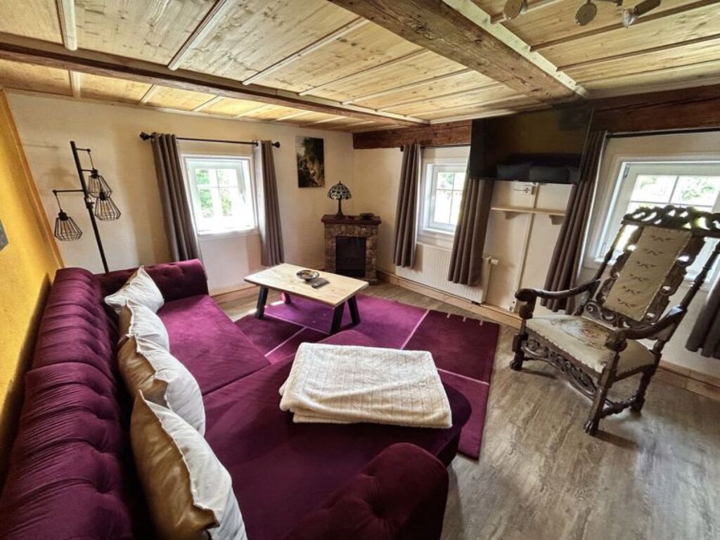 Apartment Frushi by Interhome — 4-Star Luxury Hotel in Grossschonau, Germany