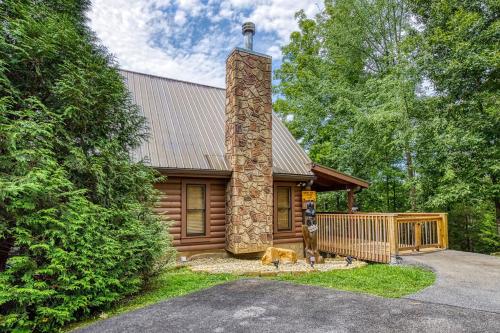 Rocky Top Heaven Arcade Game Resort Pool 560 FREE tickets each paid day — 4-Star Luxury Hotel in Sevierville, United States