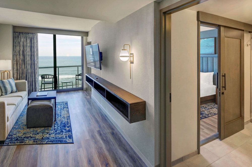 Embassy Suites by Hilton Virginia Beach Oceanfront Resort - photo 26