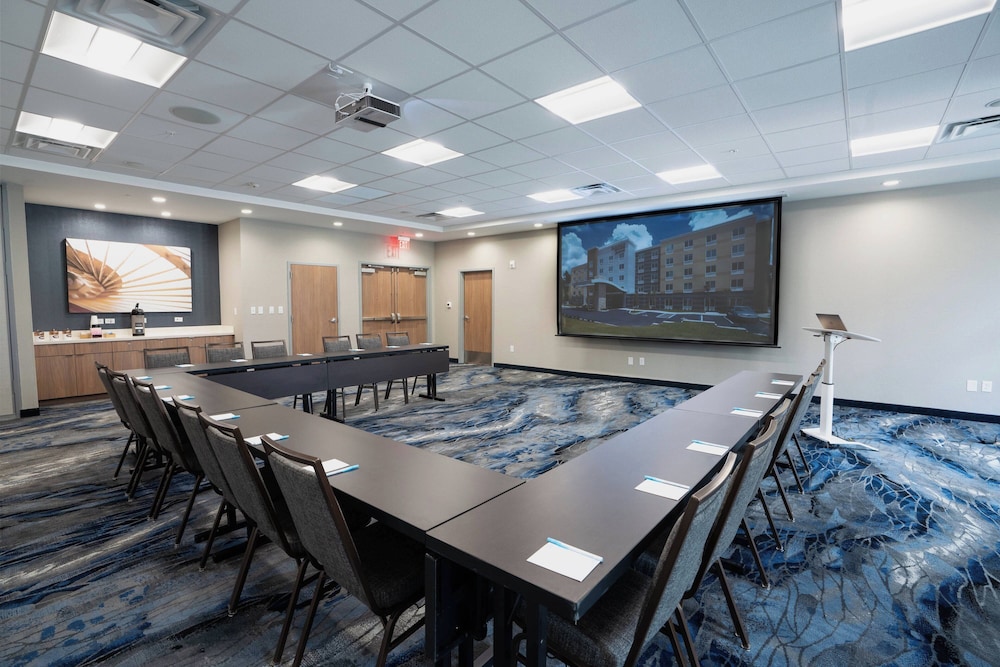 Fairfield Inn & Suites by Marriott Gainesville I 75 - photo 39