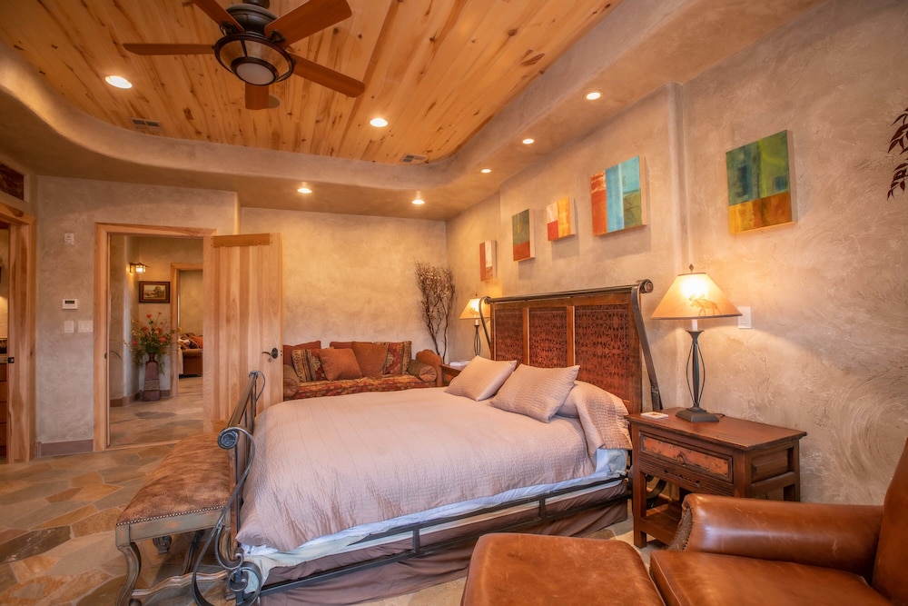 Cougar Ridge Resort LLC - photo 14